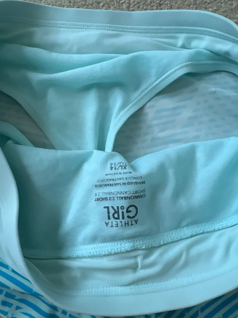 Athleta cannonball 2.0 short girls size 14/XL